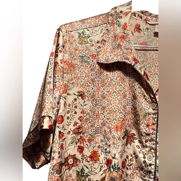 Victoria's Secret Multicolor Floral pajama set - Picture 2 of 10